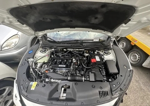 Honda Civic cena 39000 przebieg: 15418, rok produkcji 2018 z Ujście małe 254